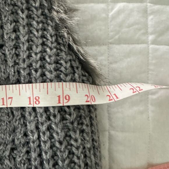 ZARA Womens Sweater Vest Medium Gray Faux Fur Lined Open Front Boho Penny Lane - Picture 9 of 9